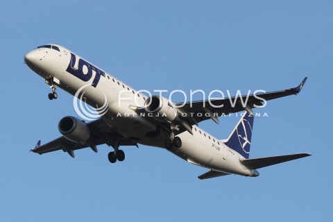  21.12.2013 JASIONKA<br />ZDJECIE ILUSTRACYJNE<br />SAMOLOT EMBRAER 195 POLSKICH LINII LOTNICZYCH LOT N/Z SAMOLOT EMBRAER E195<br /> 