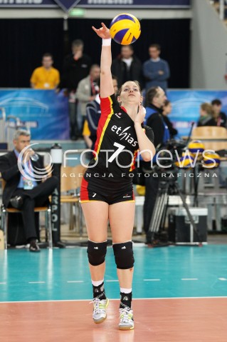  03.01.2014 LODZ ATLAS ARENA<br />SIATKOWKA KOBIET<br />KWALIFIKACJE DO MISTRZOSTW SWIATA 2014<br />2014 FIVB WORLD CHAMPIONSHIP - EUROPEAN QUALIFICATION WOMEN <br />MECZ HISZPANIA - BELGIA ( SPAIN - BELGIUM )<br />N/Z VALERIE COURTOIS SYLWETKA <br /> 
