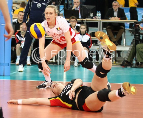  03.01.2014 LODZ ATLAS ARENA<br />SIATKOWKA KOBIET<br />KWALIFIKACJE DO MISTRZOSTW SWIATA 2014<br />2014 FIVB WORLD CHAMPIONSHIP - EUROPEAN QUALIFICATION WOMEN <br />MECZ HISZPANIA - BELGIA ( SPAIN - BELGIUM )<br />N/Z LISE VAN HECKE VALERIE COURTOIS <br /> 