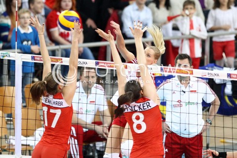  03.01.2014 LODZ ATLAS ARENA<br />SIATKOWKA KOBIET<br />KWALIFIKACJE DO MISTRZOSTW SWIATA 2014<br />2014 FIVB WORLD CHAMPIONSHIP - EUROPEAN QUALIFICATION WOMEN <br />MECZ POLSKA - SZWAJCARIA ( POLAND - SWITZERLAND )<br />N/Z ANNA WERBLINSKA LAURA UNTERNAHRER SANDRA STOCKER <br /> 
