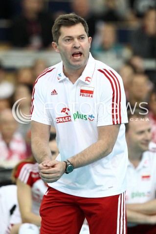  03.01.2014 LODZ ATLAS ARENA<br />SIATKOWKA KOBIET<br />KWALIFIKACJE DO MISTRZOSTW SWIATA 2014<br />2014 FIVB WORLD CHAMPIONSHIP - EUROPEAN QUALIFICATION WOMEN <br />MECZ POLSKA - SZWAJCARIA ( POLAND - SWITZERLAND )<br />N/Z PIOTR MAKOWSKI TRENER ( HEAD COACH ) ZLOSC EMOCJE SYLWETKA<br /> 