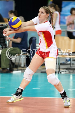  04.01.2014 LODZ ATLAS ARENA<br />SIATKOWKA KOBIET<br />KWALIFIKACJE DO MISTRZOSTW SWIATA 2014<br />2014 FIVB WORLD CHAMPIONSHIP - EUROPEAN QUALIFICATION WOMEN <br />MECZ BELGIA - SZWAJCARIA ( BELGIUM - SWITZERLAND )<br />N/Z VALERIE COURTOIS SYLWETKA <br /> 