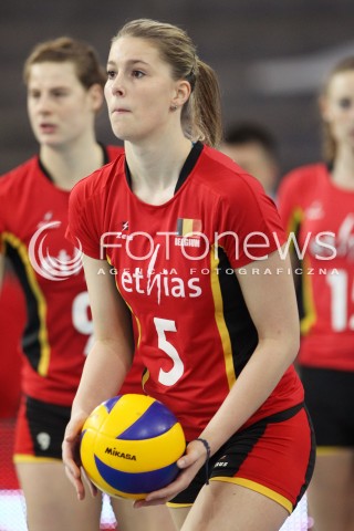  04.01.2014 LODZ ATLAS ARENA<br />SIATKOWKA KOBIET<br />KWALIFIKACJE DO MISTRZOSTW SWIATA 2014<br />2014 FIVB WORLD CHAMPIONSHIP - EUROPEAN QUALIFICATION WOMEN <br />MECZ BELGIA - SZWAJCARIA ( BELGIUM - SWITZERLAND )<br />N/Z LAURA HEYRMAN SYLWETKA <br /> 