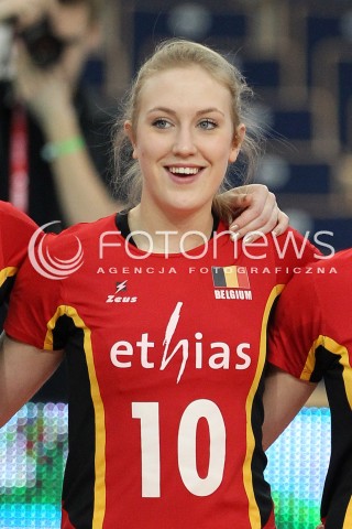  04.01.2014 LODZ ATLAS ARENA<br />SIATKOWKA KOBIET<br />KWALIFIKACJE DO MISTRZOSTW SWIATA 2014<br />2014 FIVB WORLD CHAMPIONSHIP - EUROPEAN QUALIFICATION WOMEN <br />MECZ BELGIA - SZWAJCARIA ( BELGIUM - SWITZERLAND )<br />N/Z LISE VAN HECKE SYLWETKA GLOWKA PORTRET <br /> 