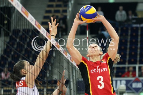  04.01.2014 LODZ ATLAS ARENA<br />SIATKOWKA KOBIET<br />KWALIFIKACJE DO MISTRZOSTW SWIATA 2014<br />2014 FIVB WORLD CHAMPIONSHIP - EUROPEAN QUALIFICATION WOMEN <br />MECZ BELGIA - SZWAJCARIA ( BELGIUM - SWITZERLAND )<br />N/Z FRAUKE DIRICKX <br /> 