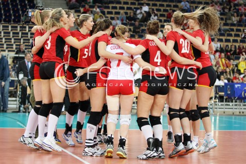  04.01.2014 LODZ ATLAS ARENA<br />SIATKOWKA KOBIET<br />KWALIFIKACJE DO MISTRZOSTW SWIATA 2014<br />2014 FIVB WORLD CHAMPIONSHIP - EUROPEAN QUALIFICATION WOMEN <br />MECZ BELGIA - SZWAJCARIA ( BELGIUM - SWITZERLAND )<br />N/Z VALERIE COURTOIS NINA COOLMAN MAUD CATRY LAURA HEYRMAN FRAUKE DIRICKX RADOSC EMOCJE WYGRANA<br /> 