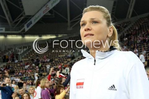  04.01.2014 LODZ ATLAS ARENA<br />SIATKOWKA KOBIET<br />KWALIFIKACJE DO MISTRZOSTW SWIATA 2014<br />2014 FIVB WORLD CHAMPIONSHIP - EUROPEAN QUALIFICATION WOMEN <br />MECZ POLSKA - HISZPANIA ( POLAND - SPAIN )<br />N/Z MALGORZATA GLINKA - MOGENTALE SYLWETKA <br /> 