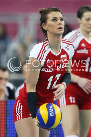  04.01.2014 LODZ ATLAS ARENA<br />SIATKOWKA KOBIET<br />KWALIFIKACJE DO MISTRZOSTW SWIATA 2014<br />2014 FIVB WORLD CHAMPIONSHIP - EUROPEAN QUALIFICATION WOMEN <br />MECZ POLSKA - HISZPANIA ( POLAND - SPAIN )<br />N/Z KATARZYNA SKOWRONSKA - DOLATA SYLWETKA <br /> 