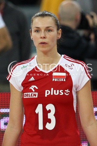 04.01.2014 LODZ ATLAS ARENA<br />SIATKOWKA KOBIET<br />KWALIFIKACJE DO MISTRZOSTW SWIATA 2014<br />2014 FIVB WORLD CHAMPIONSHIP - EUROPEAN QUALIFICATION WOMEN <br />MECZ POLSKA - HISZPANIA ( POLAND - SPAIN )<br />N/Z KATARZYNA GAJGAL - ANIOL SYLWETKA GLOWKA PORTRET<br /> 