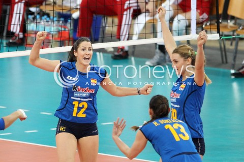  04.01.2014 LODZ ATLAS ARENA<br />SIATKOWKA KOBIET<br />KWALIFIKACJE DO MISTRZOSTW SWIATA 2014<br />2014 FIVB WORLD CHAMPIONSHIP - EUROPEAN QUALIFICATION WOMEN <br />MECZ POLSKA - HISZPANIA ( POLAND - SPAIN )<br />N/Z JOSE CORRAL M. SILVIA BEDMAR HELIA GONZALEZ RADOSC EMOCJE <br /> 