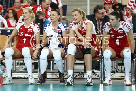  04.01.2014 LODZ ATLAS ARENA<br />SIATKOWKA KOBIET<br />KWALIFIKACJE DO MISTRZOSTW SWIATA 2014<br />2014 FIVB WORLD CHAMPIONSHIP - EUROPEAN QUALIFICATION WOMEN <br />MECZ POLSKA - HISZPANIA ( POLAND - SPAIN )<br />N/Z ANNA WERBLINSKA MARIOLA ZENIK MALGORZATA GLINKA - MOGENTALE IZABELA BELCIK <br /> 