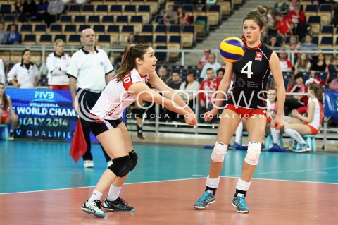  05.01.2014 LODZ ATLAS ARENA<br />SIATKOWKA KOBIET<br />KWALIFIKACJE DO MISTRZOSTW SWIATA 2014<br />2014 FIVB WORLD CHAMPIONSHIP - EUROPEAN QUALIFICATION WOMEN <br />MECZ SZWAJCARIA - HISZPANIA ( SWITZERLAND - SPAIN )<br />N/Z TABEA DALLIARD ELENA STEINEMANN <br /> 