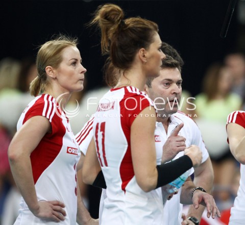  05.01.2014 LODZ ATLAS ARENA<br />SIATKOWKA KOBIET<br />KWALIFIKACJE DO MISTRZOSTW SWIATA 2014<br />2014 FIVB WORLD CHAMPIONSHIP - EUROPEAN QUALIFICATION WOMEN <br />MECZ POLSKA - BELGIA ( POLAND - BELGIUM )<br />N/Z PIOTR MAKOWSKI TRENER ( HEAD COACH ) ELEONORA DZIEKIEWICZ KATARZYNA SKOWRONSKA - DOLATA <br /> 