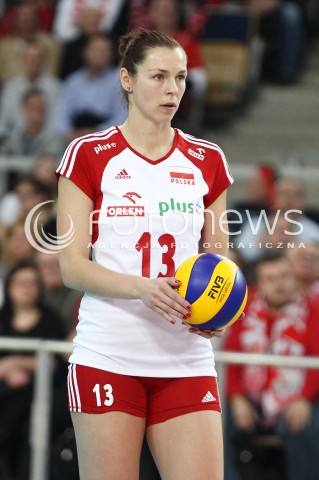  05.01.2014 LODZ ATLAS ARENA<br />SIATKOWKA KOBIET<br />KWALIFIKACJE DO MISTRZOSTW SWIATA 2014<br />2014 FIVB WORLD CHAMPIONSHIP - EUROPEAN QUALIFICATION WOMEN <br />MECZ POLSKA - BELGIA ( POLAND - BELGIUM )<br />N/Z KATARZYNA GAJGAL - ANIOL SYLWETKA <br /> 