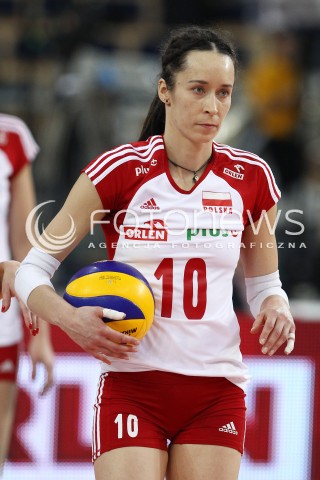  05.01.2014 LODZ ATLAS ARENA<br />SIATKOWKA KOBIET<br />KWALIFIKACJE DO MISTRZOSTW SWIATA 2014<br />2014 FIVB WORLD CHAMPIONSHIP - EUROPEAN QUALIFICATION WOMEN <br />MECZ POLSKA - BELGIA ( POLAND - BELGIUM )<br />N/Z KATARZYNA MROCZKOWSKA SYLWETKA <br /> 