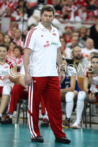  05.01.2014 LODZ ATLAS ARENA<br />SIATKOWKA KOBIET<br />KWALIFIKACJE DO MISTRZOSTW SWIATA 2014<br />2014 FIVB WORLD CHAMPIONSHIP - EUROPEAN QUALIFICATION WOMEN <br />MECZ POLSKA - BELGIA ( POLAND - BELGIUM )<br />N/Z PIOTR MAKOWSKI TRENER ( HEAD COACH ) SYLWETKA <br /> 