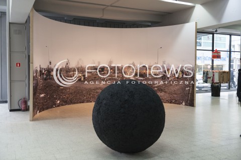  05.01.2014 WARSZAWA MUZEUM SZTUKI NOWOCZESNEJ<br />WYSTAWA W SERCU KRAJU<br />N/Z EKSPOZYCJA<br /> 