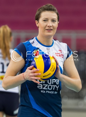  08.01.2014 LODZ SIATKOWKA ORLEN LIGA SEZON 2013/2014 VOLLEYBALL POLISH SEASON BEEF MASTER BUDOWLANI LODZ - KPS CHEMIK POLICE N/Z IZABELA KOWALINSKA SYLWETKA  