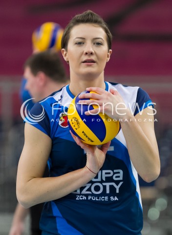  08.01.2014 LODZ SIATKOWKA ORLEN LIGA SEZON 2013/2014 VOLLEYBALL POLISH SEASON BEEF MASTER BUDOWLANI LODZ - KPS CHEMIK POLICE N/Z IZABELA KOWALINSKA SYLWETKA  