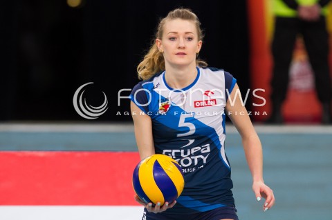  08.01.2014 LODZ SIATKOWKA ORLEN LIGA SEZON 2013/2014 VOLLEYBALL POLISH SEASON BEEF MASTER BUDOWLANI LODZ - KPS CHEMIK POLICE N/Z ANNA GREJMAN SYLWETKA  