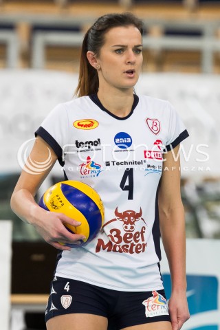  08.01.2014 LODZ SIATKOWKA ORLEN LIGA SEZON 2013/2014 VOLLEYBALL POLISH SEASON BEEF MASTER BUDOWLANI LODZ - KPS CHEMIK POLICE N/Z ANITA KWIATKOWSKA SYLWETKA  