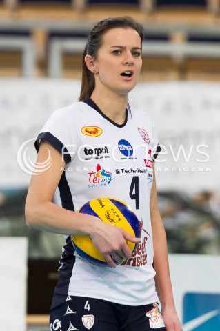  08.01.2014 LODZ SIATKOWKA ORLEN LIGA SEZON 2013/2014 VOLLEYBALL POLISH SEASON BEEF MASTER BUDOWLANI LODZ - KPS CHEMIK POLICE N/Z ANITA KWIATKOWSKA SYLWETKA  