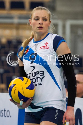  08.01.2014 LODZ SIATKOWKA ORLEN LIGA SEZON 2013/2014 VOLLEYBALL POLISH SEASON BEEF MASTER BUDOWLANI LODZ - KPS CHEMIK POLICE N/Z AGATA SAWICKA SYLWETKA  