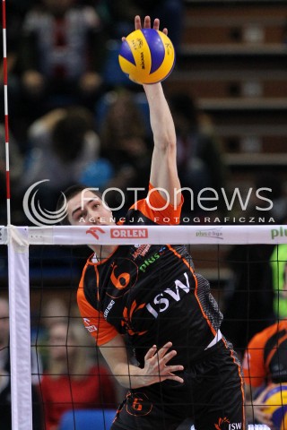  08.01.2014 RZESZOW <br />SIATKOWKA PLUS LIGA 2013/2014 MEN VOLLEYBALL POLAND POLISH PLUSLIGA LEAGUE SEASON 2013/2014 <br />MECZ ASSECO RESOVIA RZESZOW - JASTRZEBSKI WEGIEL <br />N/Z MATEUSZ MALINOWSKI ATAK<br /> 