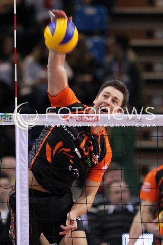  08.01.2014 RZESZOW <br />SIATKOWKA PLUS LIGA 2013/2014 MEN VOLLEYBALL POLAND POLISH PLUSLIGA LEAGUE SEASON 2013/2014 <br />MECZ ASSECO RESOVIA RZESZOW - JASTRZEBSKI WEGIEL <br />N/Z MICHAL KUBIAK SYLWETKA ATAK<br /> 