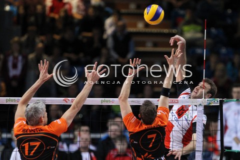  08.01.2014 RZESZOW <br />SIATKOWKA PLUS LIGA 2013/2014 MEN VOLLEYBALL POLAND POLISH PLUSLIGA LEAGUE SEASON 2013/2014 <br />MECZ ASSECO RESOVIA RZESZOW - JASTRZEBSKI WEGIEL <br />N/Z PETER VERES ROB BONTJE MICHAL MASNY <br /> 