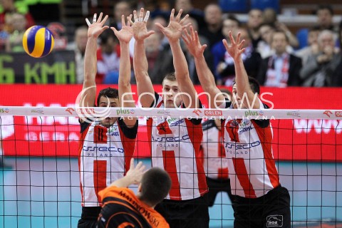  08.01.2014 RZESZOW <br />SIATKOWKA PLUS LIGA 2013/2014 MEN VOLLEYBALL POLAND POLISH PLUSLIGA LEAGUE SEASON 2013/2014 <br />MECZ ASSECO RESOVIA RZESZOW - JASTRZEBSKI WEGIEL <br />N/Z FABIAN DRZYZGA PIOTR NOWAKOWSKI ALEH ACHREM OLIEG AKHREM MATEUSZ MALINOWSKI  <br /> 