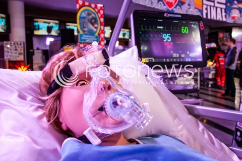  12.01.2014 WARSZAWA 22. FINAL WIELKIEJ ORKIESTRY SWIATECZNEJ POMOCY N/Z SPRZET MEDYCZNY  