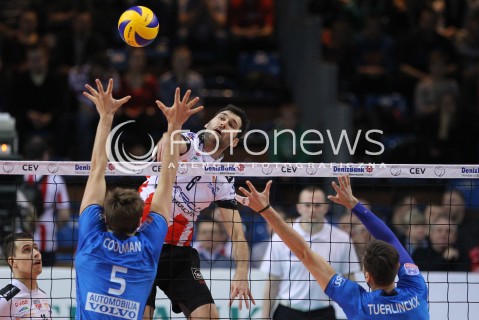  14.01.2014 RZESZOW POLAND <br />SIATKOWKA LIGA MISTRZOW MEN CEV VOLLEYBALL CHAMPIONS LEAGUE 2013/2014 MATCH<br />ASSECO RESOVIA -  KNACK ROESELARE <br />N/Z GRZEGORZ KOSOK PIETER COOLMAN <br /> 