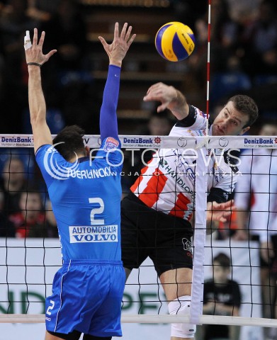  14.01.2014 RZESZOW POLAND <br />SIATKOWKA LIGA MISTRZOW MEN CEV VOLLEYBALL CHAMPIONS LEAGUE 2013/2014 MATCH<br />ASSECO RESOVIA -  KNACK ROESELARE <br />N/Z PETER VERES HENDRIK TUERLINCKX <br /> 