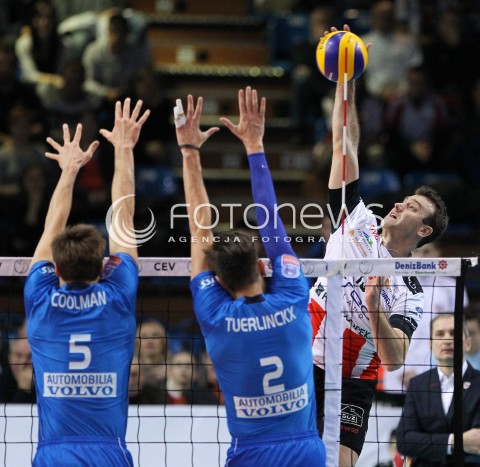  14.01.2014 RZESZOW POLAND <br />SIATKOWKA LIGA MISTRZOW MEN CEV VOLLEYBALL CHAMPIONS LEAGUE 2013/2014 MATCH<br />ASSECO RESOVIA -  KNACK ROESELARE <br />N/Z PETER VERES PIETER COOLMAN HENDRIK TUERLINCKX <br /> 