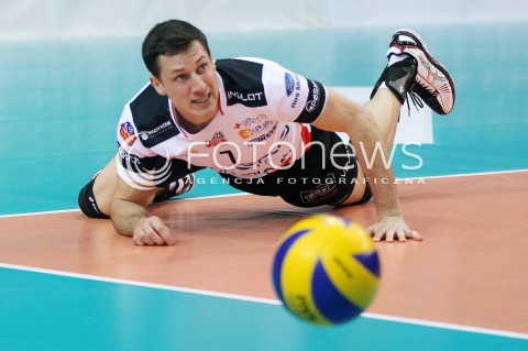  14.01.2014 RZESZOW POLAND <br />SIATKOWKA LIGA MISTRZOW MEN CEV VOLLEYBALL CHAMPIONS LEAGUE 2013/2014 MATCH<br />ASSECO RESOVIA -  KNACK ROESELARE <br />N/Z OLIEG ACHREM SMUTEK EMOCJE PORAZKA<br /> 