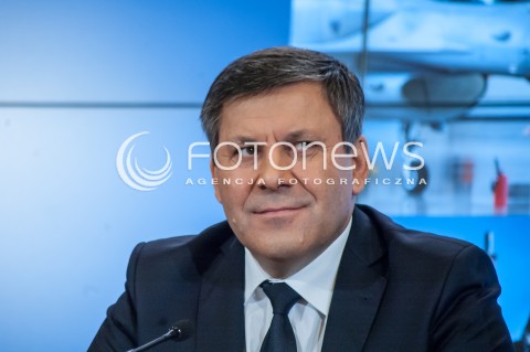  15.01.2014 WARSZAWA KONFERENCJA PRASOWA MINISTRA OBRONY NARODOWEJ TOMASZA SIEMONIAKA N/Z JANUSZ PIECHOCINSKI  