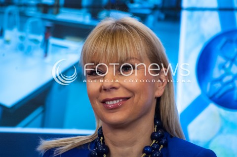  16.01.2014 WARSZAWA KONFERENCJA PRASOWA MINISTRA NAUKI I SZKOLNICTWA WYZSZEGO LENY KOLARSKIEJ BOBINSKIEJ N/Z WICEPREMIER MINISTER INFRASTRUKTURY I ROZWOJU ELZBIETA BIENKOWSKA  