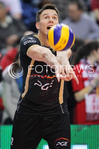  18.01.2014 RZESZOW <br />SIATKOWKA PLUS LIGA 2013/2014 MEN VOLLEYBALL POLAND POLISH PLUSLIGA LEAGUE SEASON 2013/2014 <br />MECZ ASSECO RESOVIA RZESZOW - PGE SKRA BELCHATOW <br />N/Z WOJCIECH WLODARCZYK SYLWETKA <br /> 