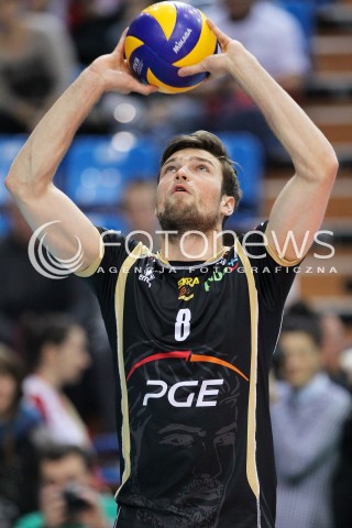  18.01.2014 RZESZOW <br />SIATKOWKA PLUS LIGA 2013/2014 MEN VOLLEYBALL POLAND POLISH PLUSLIGA LEAGUE SEASON 2013/2014 <br />MECZ ASSECO RESOVIA RZESZOW - PGE SKRA BELCHATOW <br />N/Z ANDRZEJ WRONA SYLWETKA <br /> 