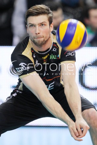  18.01.2014 RZESZOW <br />SIATKOWKA PLUS LIGA 2013/2014 MEN VOLLEYBALL POLAND POLISH PLUSLIGA LEAGUE SEASON 2013/2014 <br />MECZ ASSECO RESOVIA RZESZOW - PGE SKRA BELCHATOW <br />N/Z ANDRZEJ WRONA SYLWETKA <br /> 