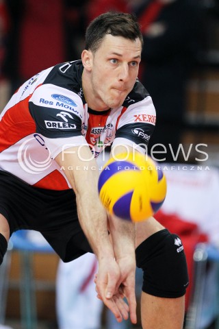  18.01.2014 RZESZOW <br />SIATKOWKA PLUS LIGA 2013/2014 MEN VOLLEYBALL POLAND POLISH PLUSLIGA LEAGUE SEASON 2013/2014 <br />MECZ ASSECO RESOVIA RZESZOW - PGE SKRA BELCHATOW <br />N/Z ALEH ACHREM OLIEG AKHREM SYLWETKA <br /> 