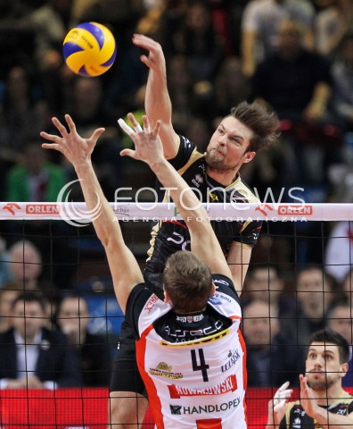  18.01.2014 RZESZOW <br />SIATKOWKA PLUS LIGA 2013/2014 MEN VOLLEYBALL POLAND POLISH PLUSLIGA LEAGUE SEASON 2013/2014 <br />MECZ ASSECO RESOVIA RZESZOW - PGE SKRA BELCHATOW <br />N/Z ANDRZEJ WRONA PIOTR NOWAKOWSKI <br /> 