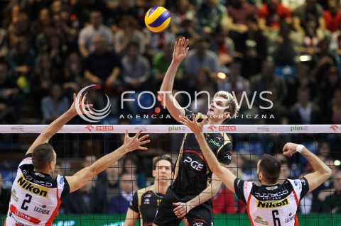  18.01.2014 RZESZOW <br />SIATKOWKA PLUS LIGA 2013/2014 MEN VOLLEYBALL POLAND POLISH PLUSLIGA LEAGUE SEASON 2013/2014 <br />MECZ ASSECO RESOVIA RZESZOW - PGE SKRA BELCHATOW <br />N/Z KAROL KLOS PAUL LOTMAN GRZEGORZ KOSOK <br /> 