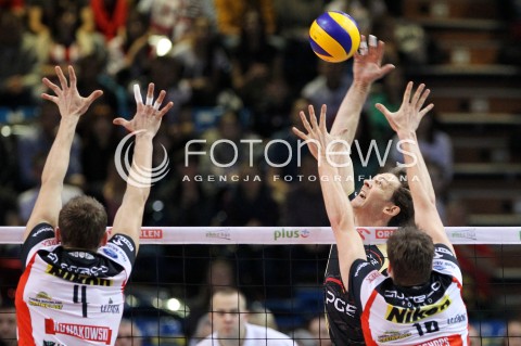  18.01.2014 RZESZOW <br />SIATKOWKA PLUS LIGA 2013/2014 MEN VOLLEYBALL POLAND POLISH PLUSLIGA LEAGUE SEASON 2013/2014 <br />MECZ ASSECO RESOVIA RZESZOW - PGE SKRA BELCHATOW <br />N/Z STEPHANE ANTIGA PIOTR NOWAKOWSKI JOCHEN SCHOPS <br /> 