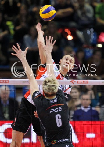  18.01.2014 RZESZOW <br />SIATKOWKA PLUS LIGA 2013/2014 MEN VOLLEYBALL POLAND POLISH PLUSLIGA LEAGUE SEASON 2013/2014 <br />MECZ ASSECO RESOVIA RZESZOW - PGE SKRA BELCHATOW <br />N/Z PAUL LOTMAN KAROL KLOS <br /> 