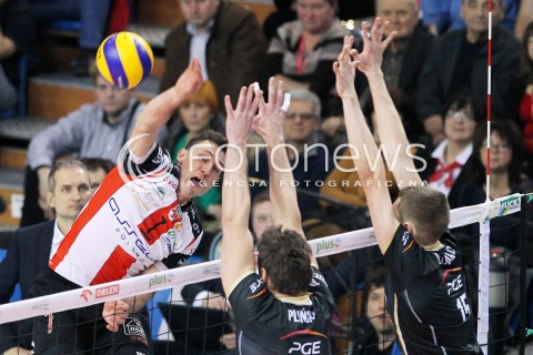  18.01.2014 RZESZOW <br />SIATKOWKA PLUS LIGA 2013/2014 MEN VOLLEYBALL POLAND POLISH PLUSLIGA LEAGUE SEASON 2013/2014 <br />MECZ ASSECO RESOVIA RZESZOW - PGE SKRA BELCHATOW <br />N/Z ALEH ACHREM OLIEG AKHREM DANIEL PLINSKI <br /> 