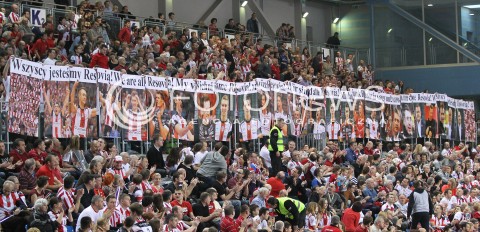  18.01.2014 RZESZOW <br />SIATKOWKA PLUS LIGA 2013/2014 MEN VOLLEYBALL POLAND POLISH PLUSLIGA LEAGUE SEASON 2013/2014 <br />MECZ ASSECO RESOVIA RZESZOW - PGE SKRA BELCHATOW <br />N/Z KIBICE OPRAWA DOPING PLAKATY NAPIS WSZYSCY JESTESMY RESOVIA<br /> 