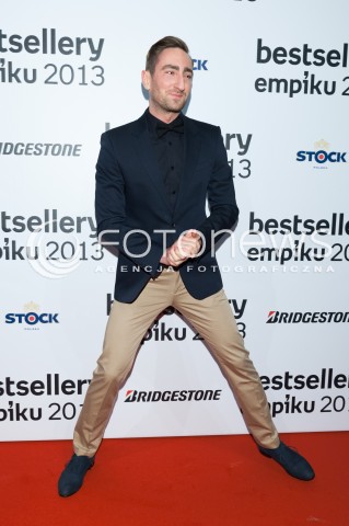  28.01.2014 WARSZAWA <br />BESTSELLERY EMPIKU 2013<br />N/Z LUKASZ JAKOBIAK<br /> 