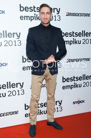  28.01.2014 WARSZAWA <br />BESTSELLERY EMPIKU 2013<br />N/Z LUKASZ JAKOBIAK<br /> 